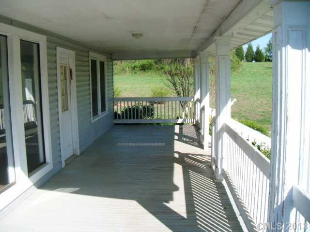 140 Landrum Road - Photo 2