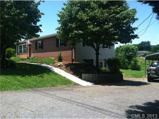 2185 Chester Avenue - Photo 13