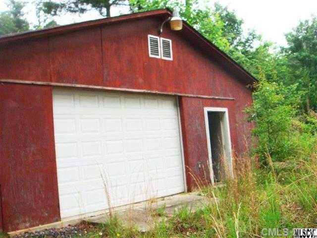 826 Hickory Airport Road - Photo 12