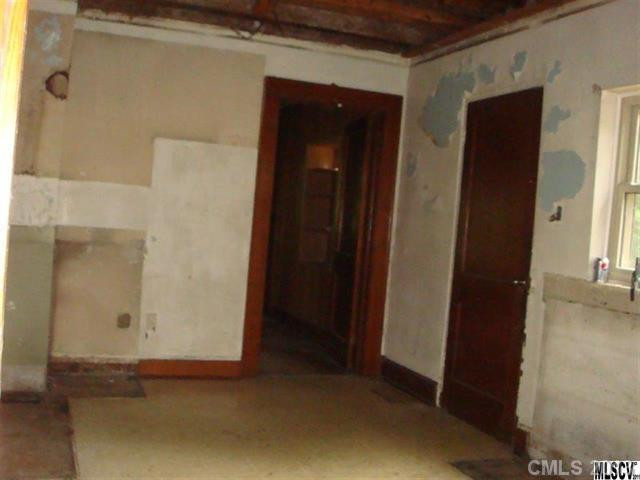 826 Hickory Airport Road - Photo 5