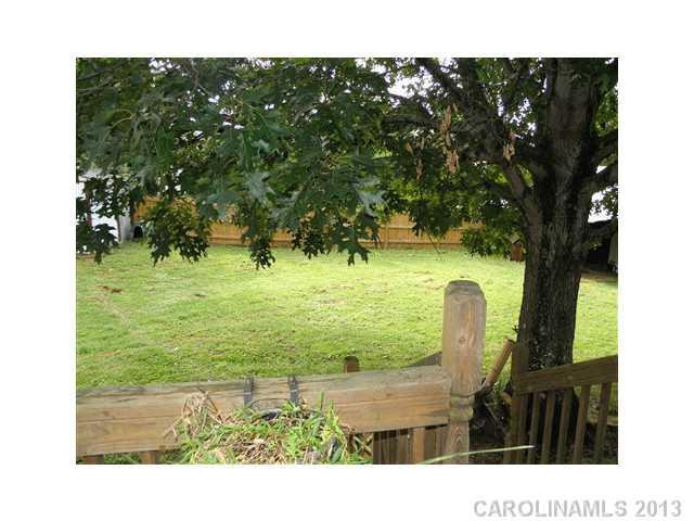 1941 Greenfield Street - Photo 13
