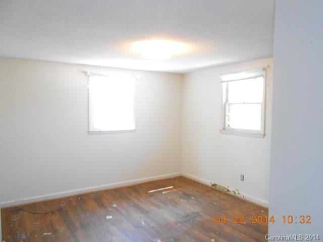 230 38th Street - Photo 3