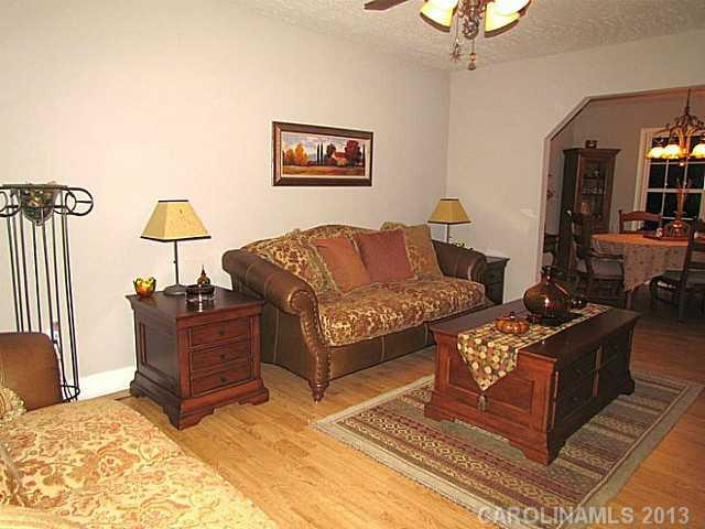 222 Pine Meadows Circle - Photo 3