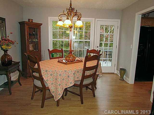 222 Pine Meadows Circle - Photo 5