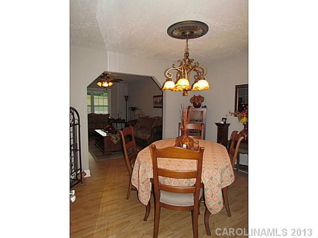 222 Pine Meadows Circle - Photo 6