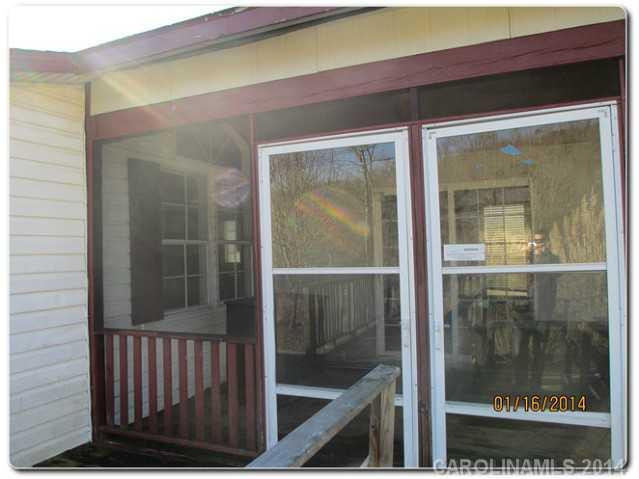 6548 Vein Mountain Road - Photo 2