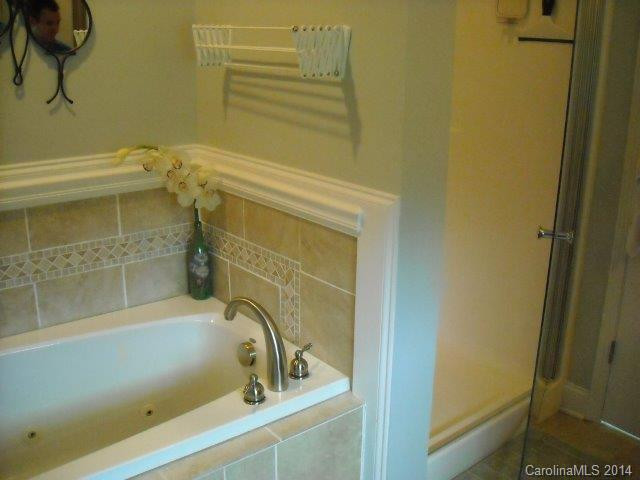 2492 Harvest Drive - Photo 11