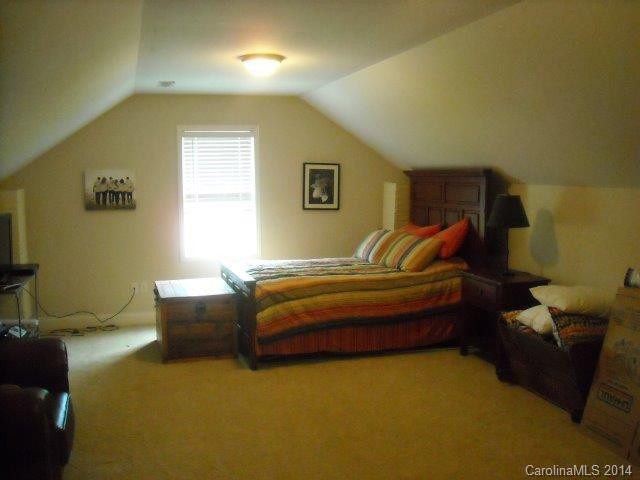 2492 Harvest Drive - Photo 13