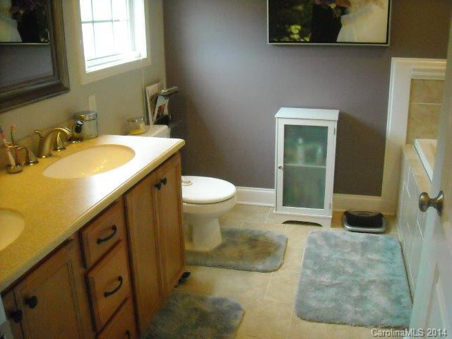 2492 Harvest Drive - Photo 10