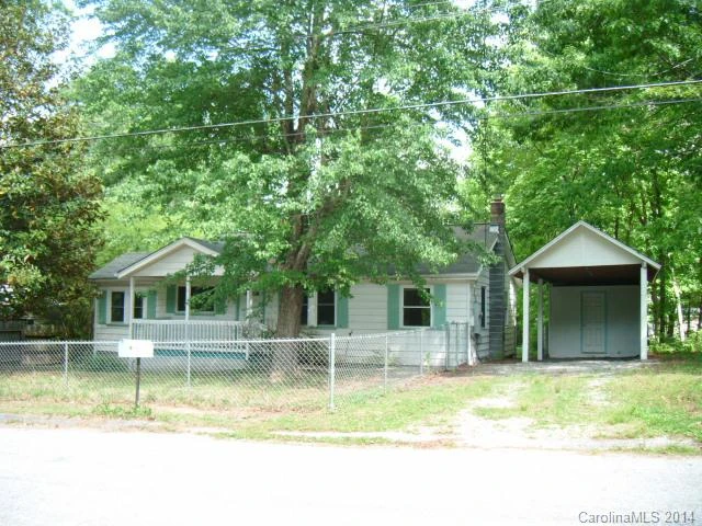 215 Nello Avenue