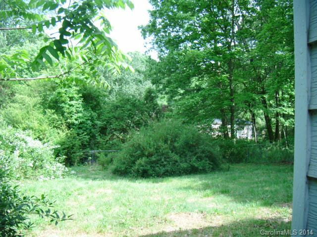 215 Nello Avenue - Photo 3
