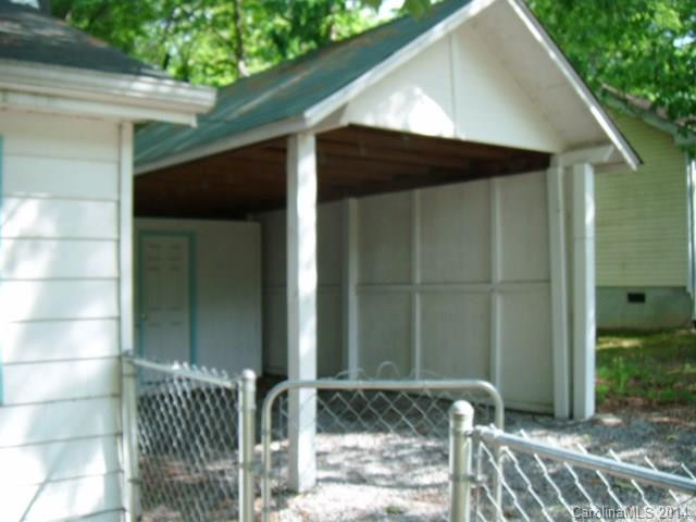 215 Nello Avenue - Photo 10