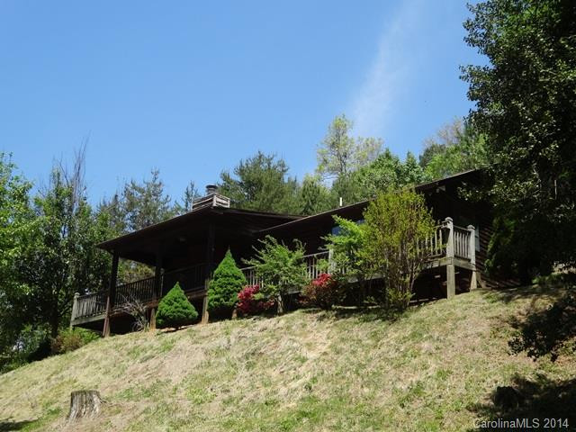 595 Franklin Street - Photo 2
