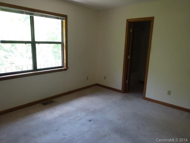595 Franklin Street - Photo 12