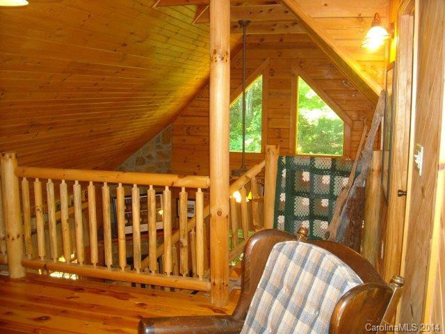 8516 Sleepy Hollow Road - Photo 14