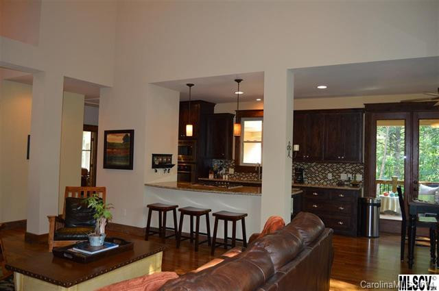 121 Rivercliff Drive - Photo 4