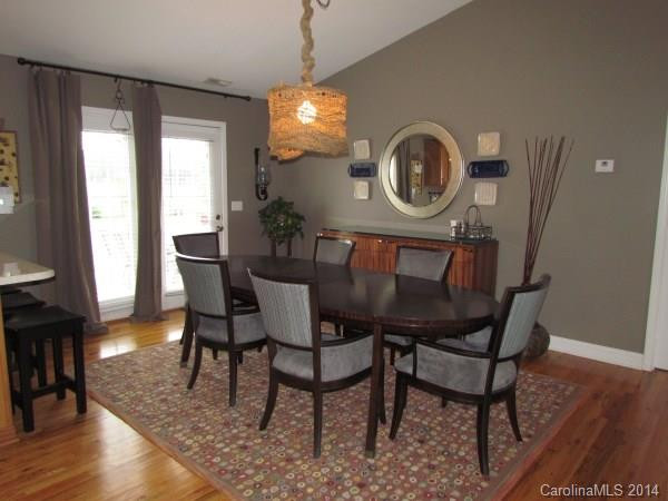 4060 Caitlins Way - Photo 6