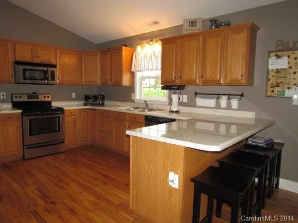 4060 Caitlins Way - Photo 8