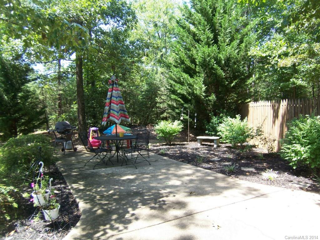 123 Plum Creek Road - Photo 16