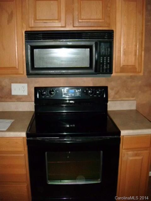 158 Sedgefield Drive - Photo 6