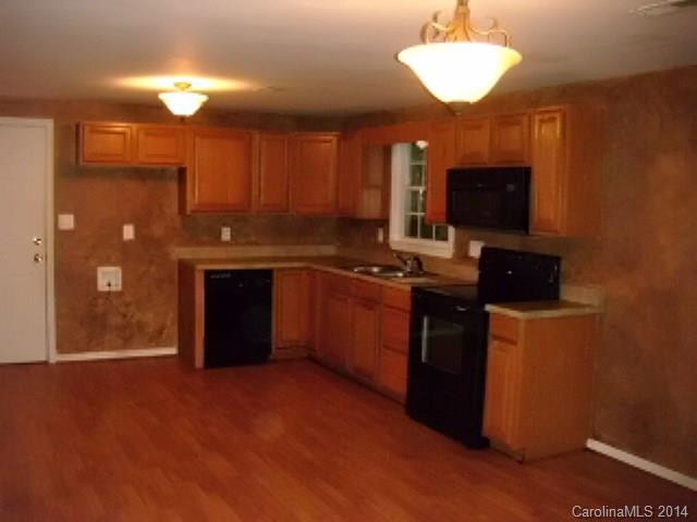 158 Sedgefield Drive - Photo 8