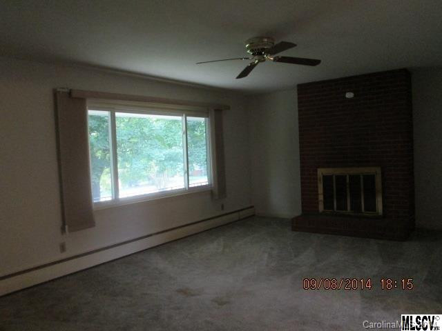 210 Wilson Street - Photo 2
