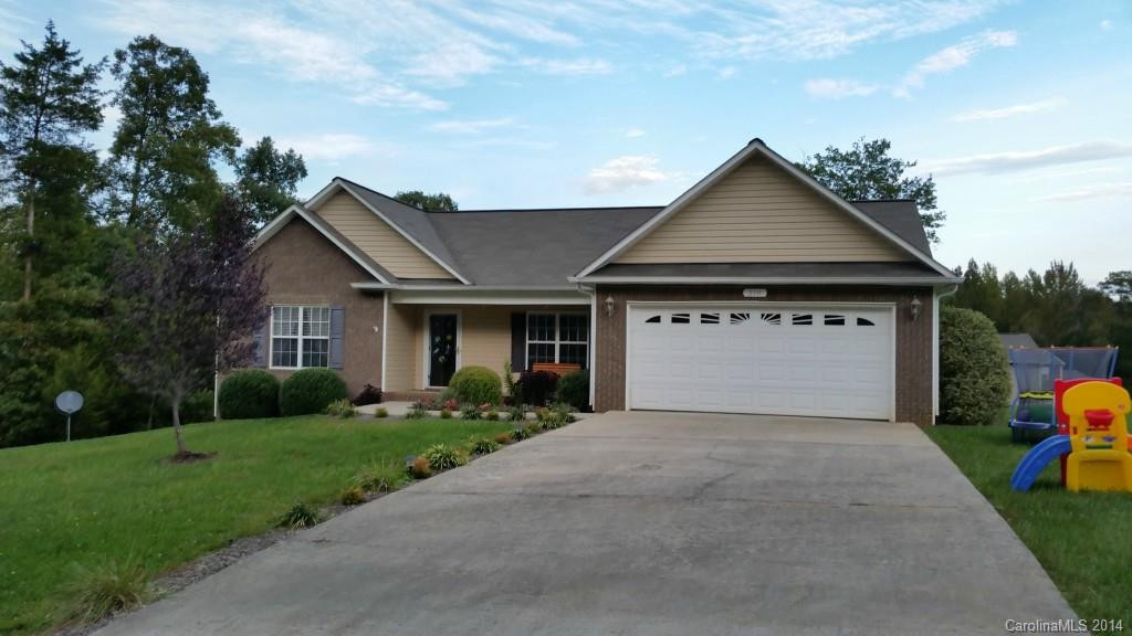 210 Pine Meadow Circle - Photo 2