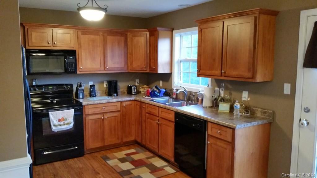 210 Pine Meadow Circle - Photo 15