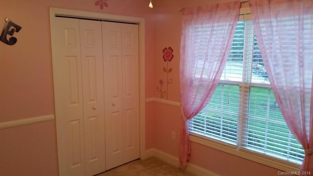 210 Pine Meadow Circle - Photo 19