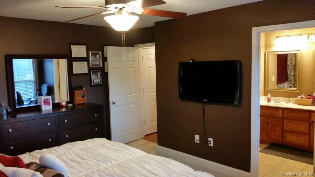 210 Pine Meadow Circle - Photo 22
