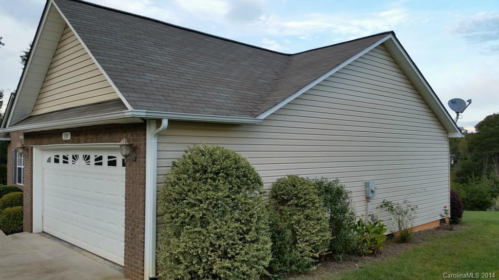 210 Pine Meadow Circle - Photo 6