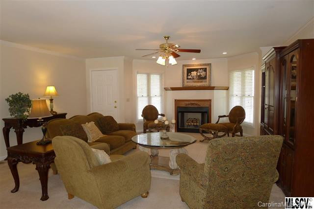 2744 Sides Drive - Photo 4