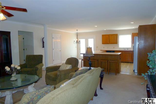 2744 Sides Drive - Photo 5