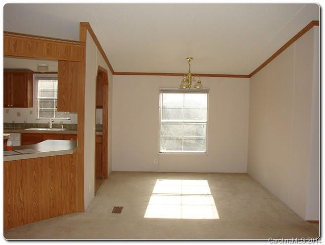 8792 Hunter Court - Photo 7
