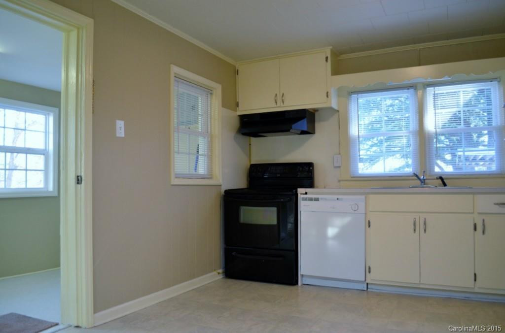 1318 Cape Hickory Road - Photo 5