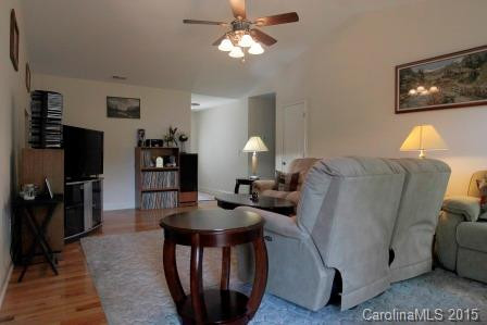 9005 McCray Farms Drive - Photo 3