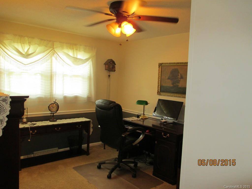 119 Woodside Drive - Photo 13