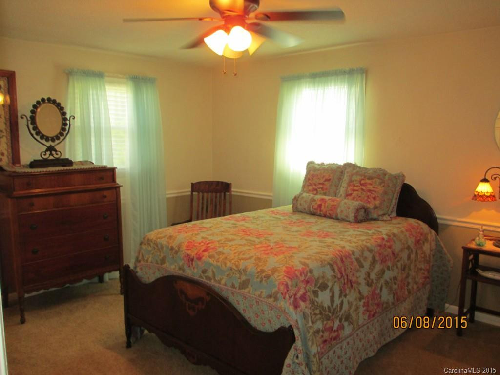 119 Woodside Drive - Photo 16