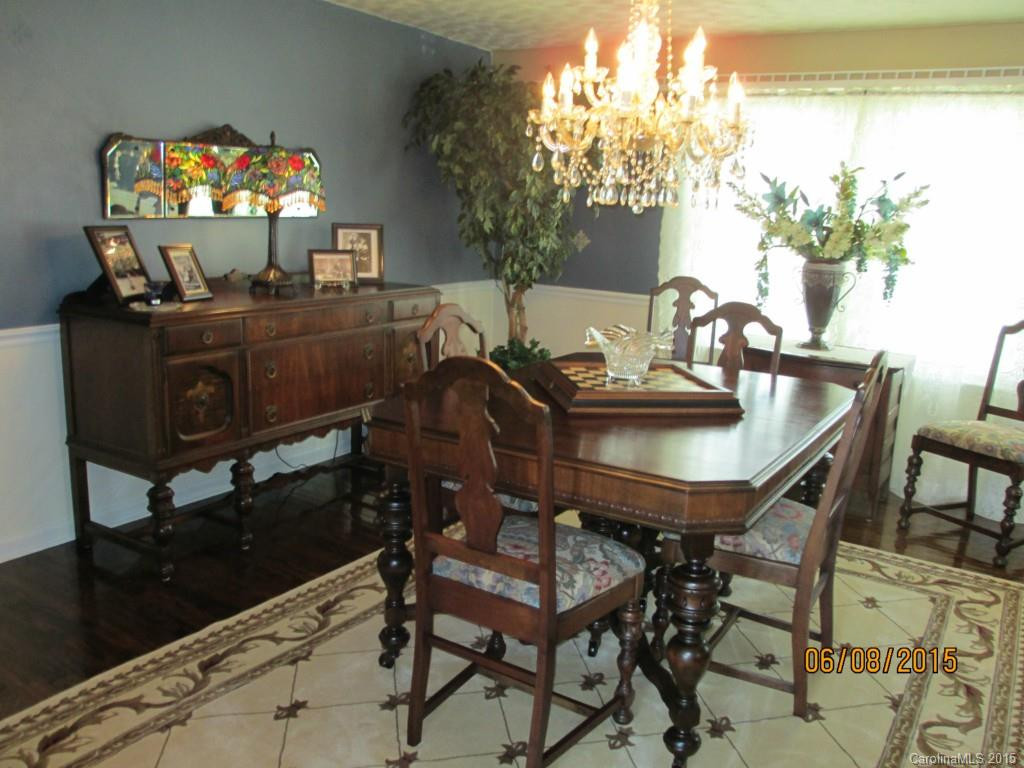 119 Woodside Drive - Photo 3