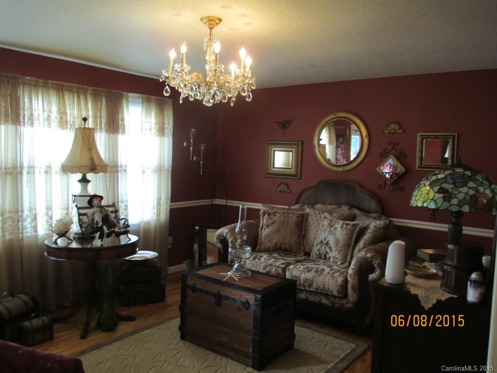 119 Woodside Drive - Photo 9