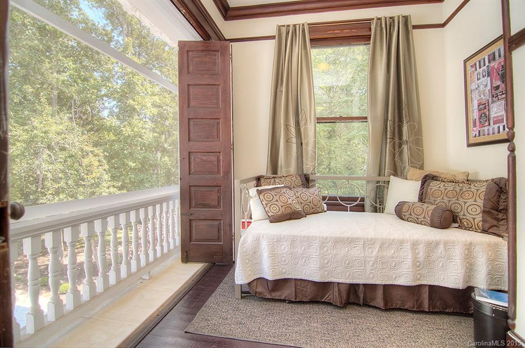 1436 Main Street - Photo 15