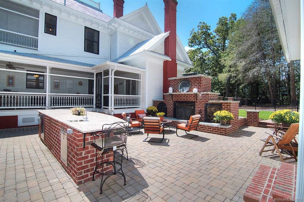 1436 Main Street - Photo 18