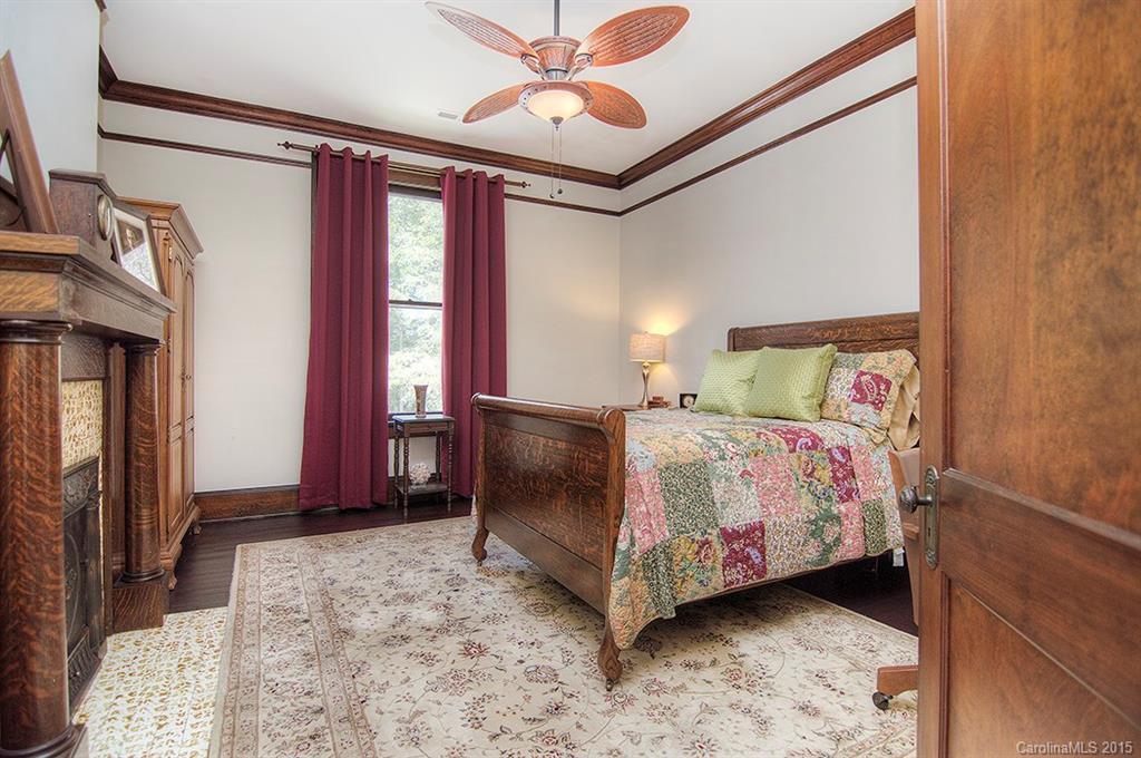 1436 Main Street - Photo 10