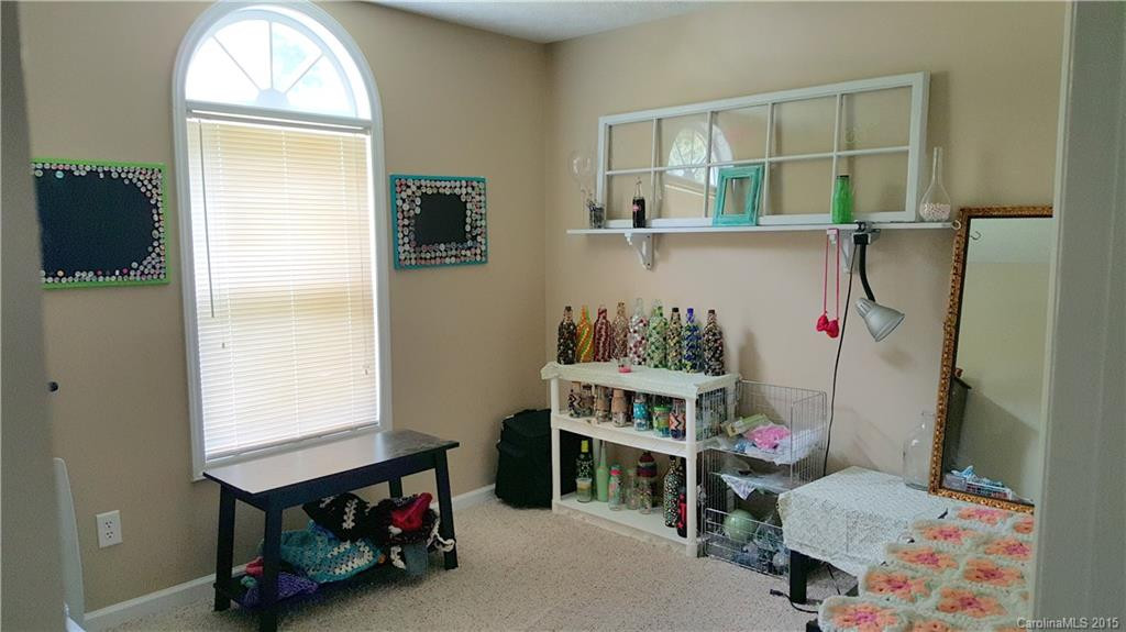 112 Woodlea Drive - Photo 11