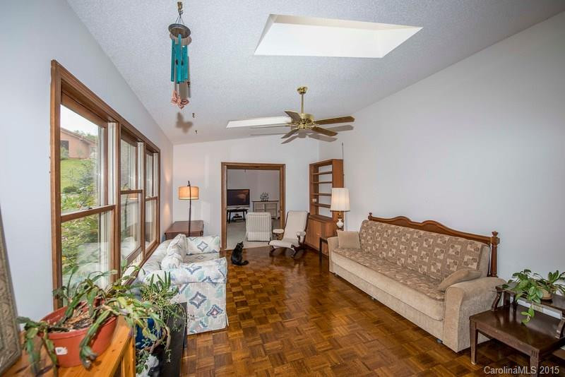 10 Greenbriar Court #10B - Photo 7