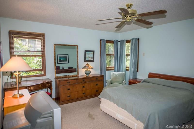 10 Greenbriar Court #10B - Photo 8