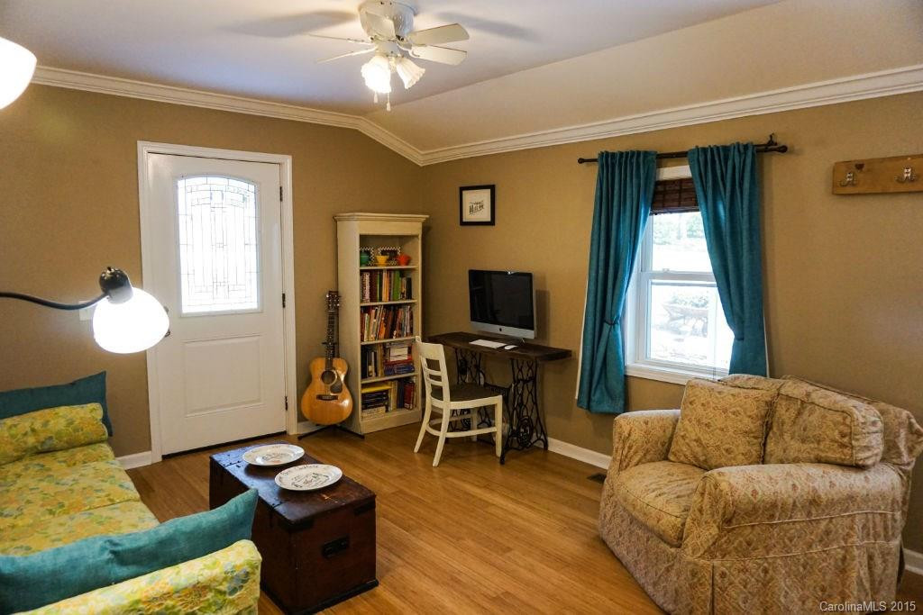 540 Island Ford Road - Photo 5
