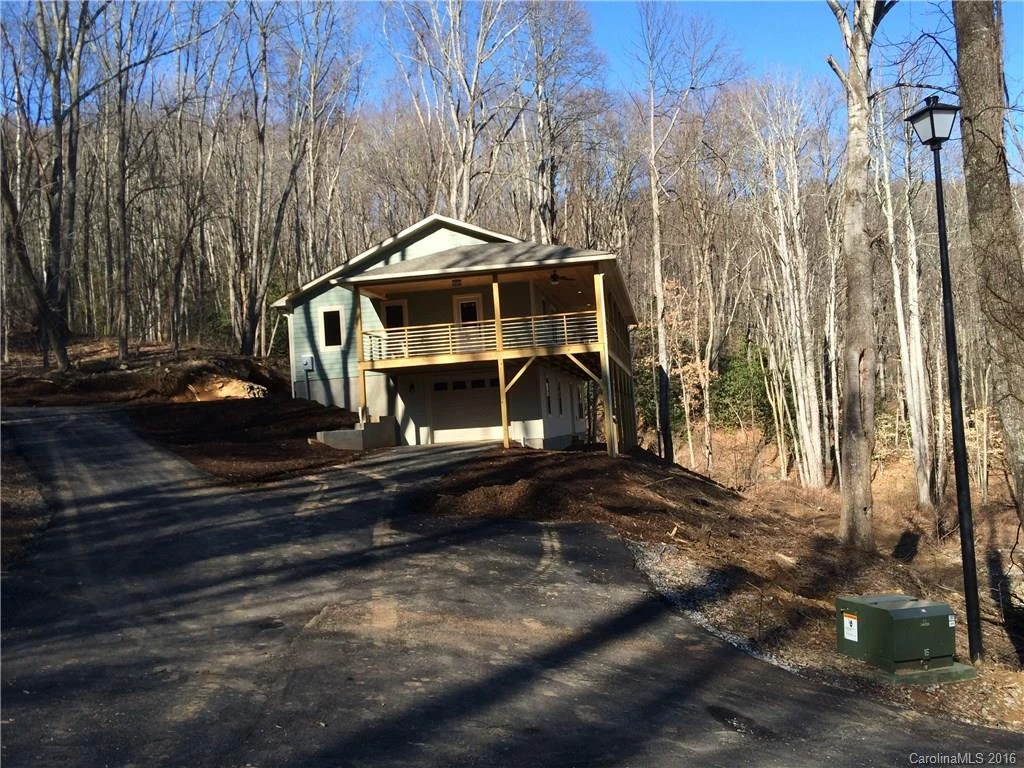 110 loafer Lane