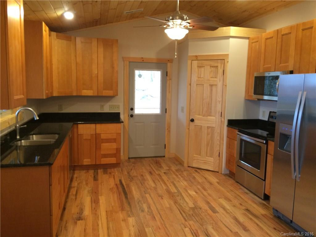 110 loafer Lane - Photo 6