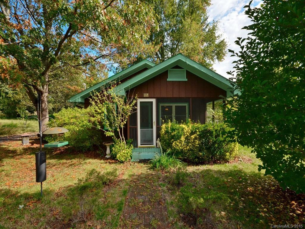 112 RESORT Street - Photo 2